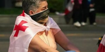 ივანიშვილის დაწყევლისთვის აქტივისტი თამუნა გიორგაძე სასამართლომ 3 000 ლარით დააჯარიმა