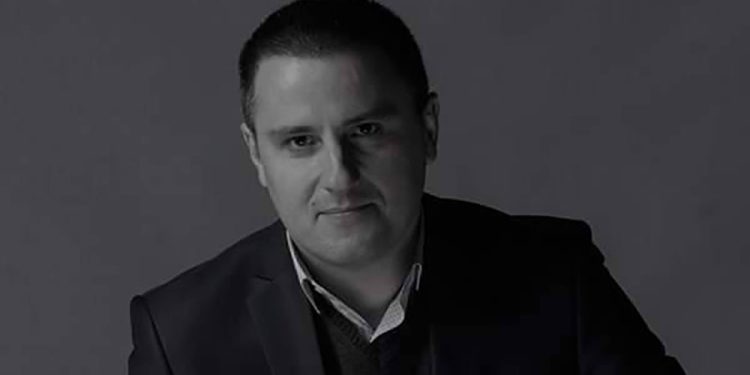 “დიუშენის მარშები უნდა დარჩეს, სანამ წამალი არ შემოვა”– კახა წიქარიშვილი