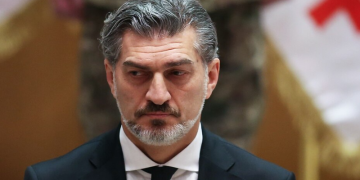 ყაველაშვილი ირანში, აიათოლა ალი ხამენეის დაკრძალვაზე მიდის – ადმინისტრაცია