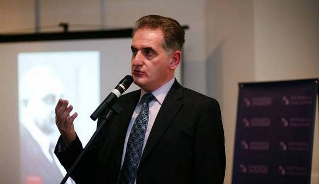 კონსტანტინე გამსახურდია