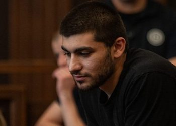 “დღეს ბალანდიორს ცოლი გარდაეცვალა…” – რეზო კიკნაძე