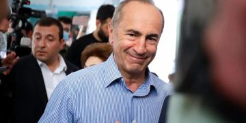რობერტ ქოჩარიანს სომხეთიდან გასვლა აუკრძალეს