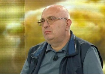 “ზოგიერთ მარკეტში მომატებული ფასი რაც იყო, იგივე დარჩა” – უჩუმბეგაშვილი ამტკიცებს, რომ მაღაზიები გაიაფებას არ ასახავენ