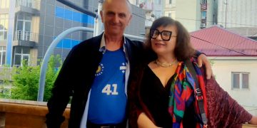 “რას ვიფიქრებდი რესტორან “თავადურის” მენეჯერი პერანგის ღილებს თუ გაიხსნიდა და…” – ნინო.ჯღარკავა ფოტოს ავრცელებს