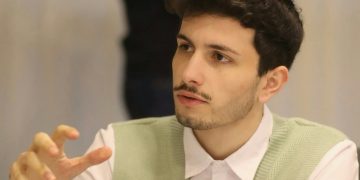 “ისტერიული ტირილი.აუტყდა… ხელებს მიკოცნიდა…” – იაკობ ჯანგავაძე