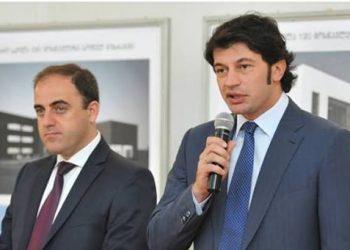 ,,პასუხისმგებლობა ეკისრებათ როგორც იმდროინდელ ენერგეტიკის მინისტრ კახა კალაძეს, ისე „სემეკის“ თავმჯდომარე დავით ნარმანიას” – რომან გოცირიძე