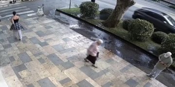 ჭავჭავაძეზე ბაიკერი ასაკოვან ქალს დაეჯახა და შემთხვევის ადგილზე მიატოვა