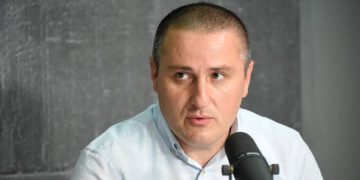 კახა წიქარიშვილი – დიუშენის წამლების შემოტანის ვადა უკვე კრიტიკულ ზღვარს უახლოვდება – თუ რამდენიმე დღეში შედეგი არ გვქონდა, ისევ ხალხს უნდა მოგმართოთ დასახმარებლად
