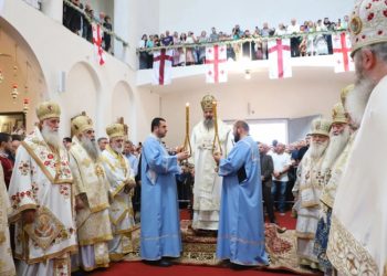 შიო მესამემ სასულიერო პირები დააჯილდოვა