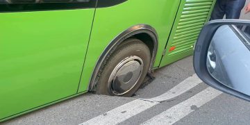 თბილისში გზა ჩავარდა