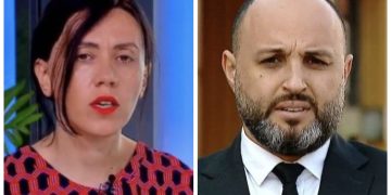 ,, წითლი, გინდა, ვიმღეროთო? –   „ხომ არ გააფრინე?! რა დროს სიმღერაა, აქ ცოცხლები ვეღარ გადავრჩებით!“ – ანა წითლიძე