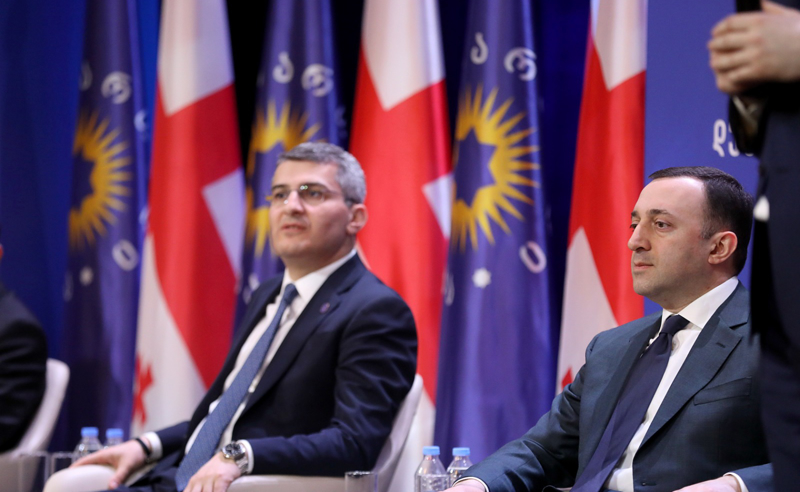 “სრული აბსურდი” – მდინარაძის კომენტარი ღარიბაშვილის წერილზე