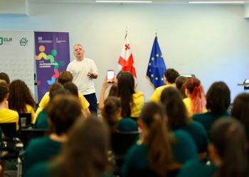 *საზაფხულო ბანაკების ფარგლებში ცესკოს თავმჯდომარის მოადგილე ყვარელში ახალგაზრდებს შეხვდა*