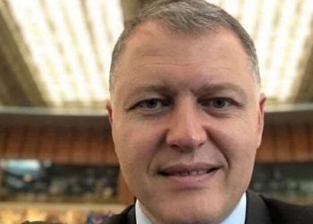 “თუ ზუგდიდიდან სოხუმში გადავიდა ნავთობი, გადავიდა საქართველოს ერთი რეგიონიდან, საქართველოს მეორე რეგიონში. პირიქით, მივესალმები, რომ ვაჭრობა აფხაზეთთან გაძლიერდეს” – გიორგი ფხაკაძე