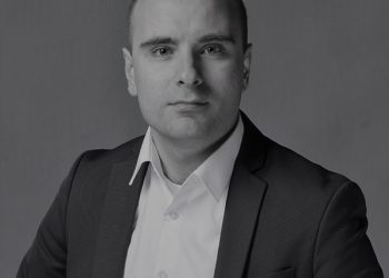 “ერეკლე მეორე არც გულუბრყვილო ყოფილა და არც წინდაუხედავი. მან რუსეთი აირჩია, რადგან ჩათვალა ჩათვალა, რომ მაშინ ევროპის გზა რუსეთთან მოკავშირეობაზე გადიოდა” – გიორგი კობერიძე