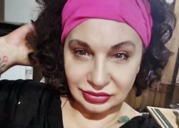 “გროშებს დახარბდაო, – რა ვქნათ, ბატონო, თქვენსავით მილიონებს ვერ დავხარბდით” – ნინო ჯღარკავა