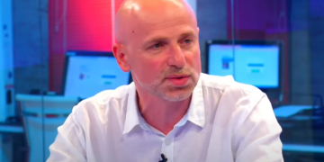 “ამ ბიჭის სიკვდილი უბრალო ამბავი არაა” – მერაბ მეტრეველი დაურ ბუავას გარდაცვალებაზე