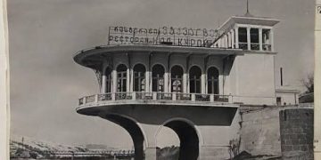 თბილისის კიდევ ერთი ცნობილი შენობა იყიდება