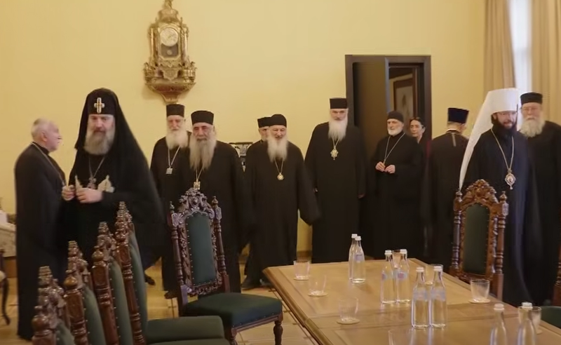 დეკანოზი ანდრია ჯაღმაიძე განმარტავს, რა საკითხებზე ისაუბრეს მოსკოვის საპატრიარქოს დელეგაციასთან