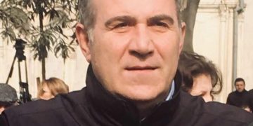 ,, ღარიბაშვილი წაიქცა და ახლა უნდა გადაქელონ, ერთმანეთს აჯობონ წიხლის დარტყმაში” – ნუგზარ წიკლაური