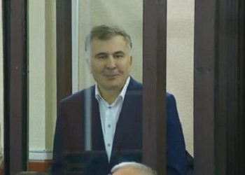 „საერთაშორისო გამჭვირვალობამ“ მაღიარა პოლიტიკურ პატიმრად, სჯობს გვიან, ვიდრე არასდროს” – სააკაშვილი