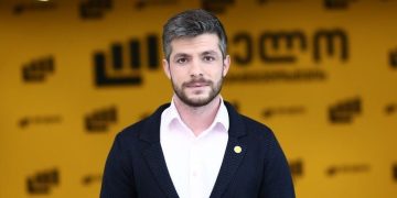 “საკონსტიტუციოს მოსამართლეებს ეშინიათ” – ირაკლი კუპრაძე
