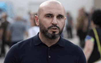 “ტრამპმა კუშნერს, მაკრონმა მარტა კოსს და საწვავი რომ 4 ლარი გახდა, ამაზე ბოლოს ეთერში ვინ დაიჩივლა?” – ლევან ხაბეიშვილის წერილი ციხიდან