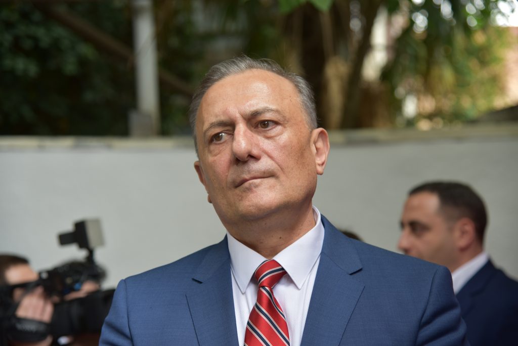 “კახეთში გლეხებს ყურძენი ულპებათ და ქოც— მოღალატენი უცხოეთიდან მოეზიდებიან საწამლავს” – ნათელაშვილი