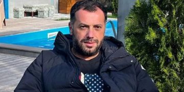 ,,ონლაინ აღსარება” უნდა ჩაგაბაროო, ქმარს მცხობელთან ვუღალატეო” – რას წერს პეტრე კოლხი?