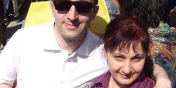 ,, დავდე ეს ფოტო და დავაწერე ,დაიმახსოვრეთ ეს ბიჭი ,საქართველოს მომავალიაითქო” – ნინო ჯღარკავა ირაკლი ღარიბაშვილზე