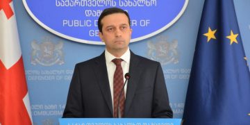 “დათვალიერებული კადრებით, პატიმრის მიერ მონათხრობი მძიმე ძალადობის დეტალები არ დადასტურდა” – სახალხო დამცველი