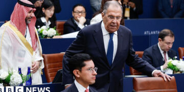 მედია: ლავროვის მონაწილეობის გამო, დიდი ოცეულის ქვეყნების შეკრებაზე ტრადიციული ფოტოსესია ჩაიშალა