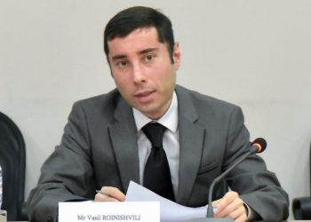 მოსამართლე ვასილ როინიშვილი და როინ შავაძის საქმე – რატომ ითხოვდნენ მის აცილებას?